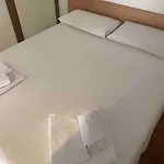 아파트 Elegante Nel Cuore Di 페라라