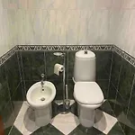 Elegante Nel Cuore Di 페라라
