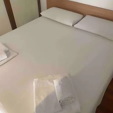 Apartman Elegante Nel Cuore Di Ferrara