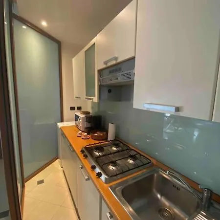 Elegante Nel Cuore Di *