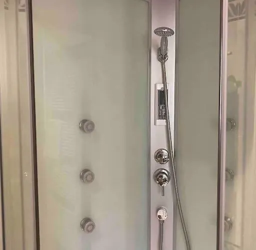 Elegante Nel Cuore Di Appartement Ferrare